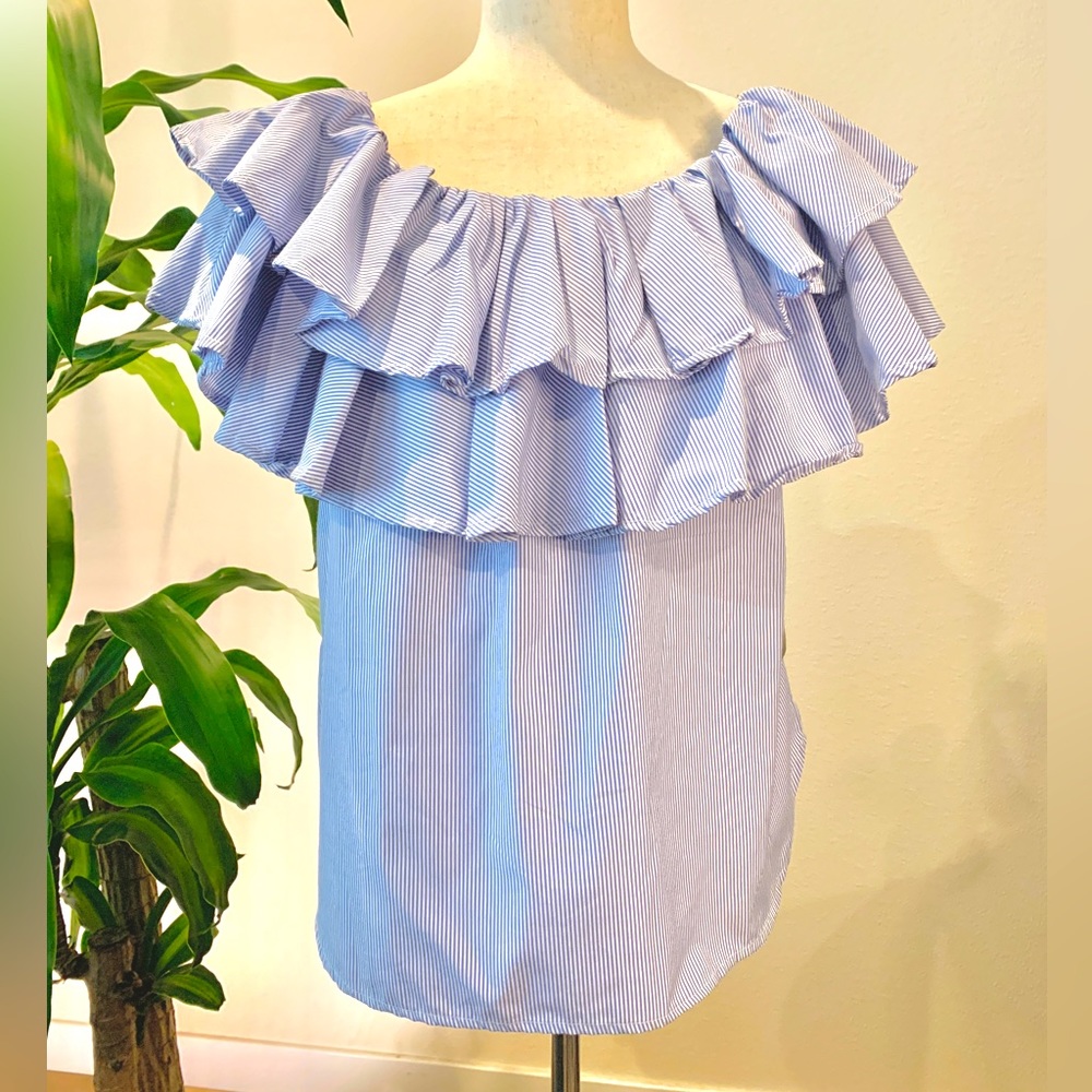 Style House Ruffle Blouse - NWT